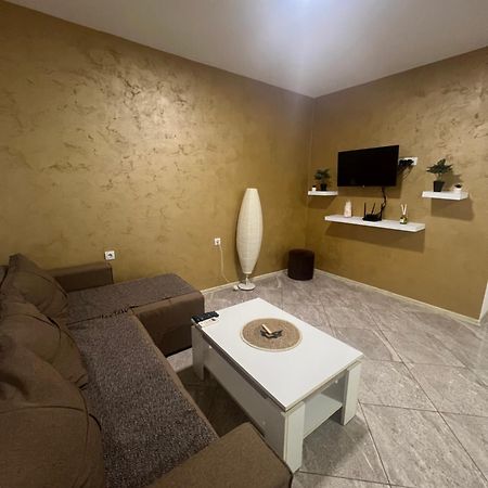 Aurora Apartment Sombor Exterior photo